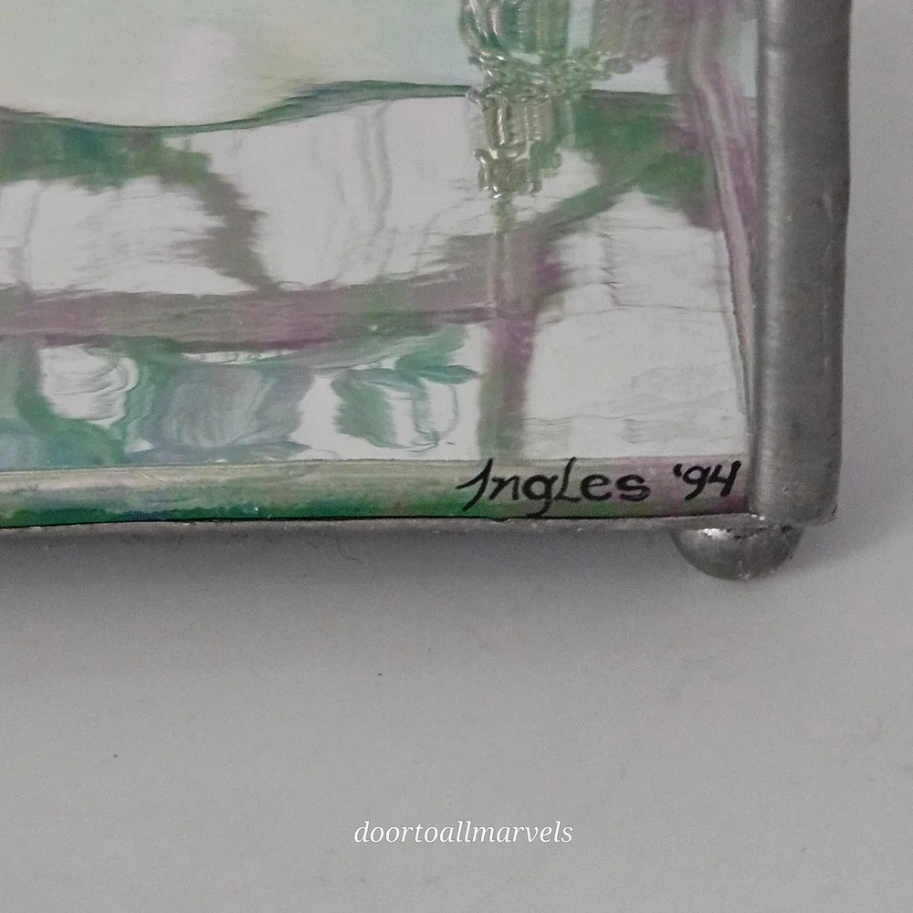 VTG Hand Painted Iridescent Glass Case Jewelry Box Signed Ingles '94 Art Nouveau